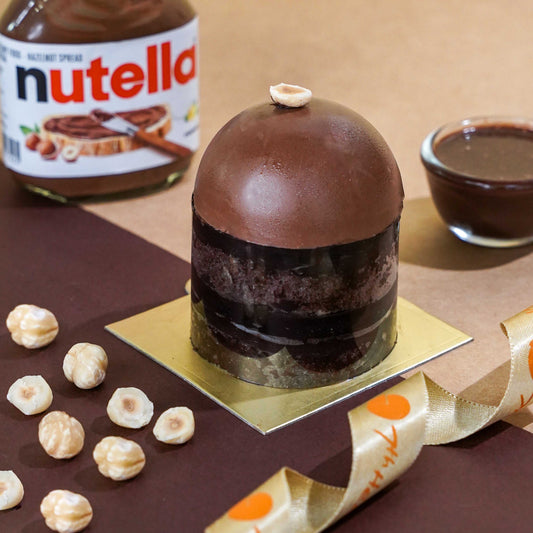 Hazelnut Mini Burst Cake